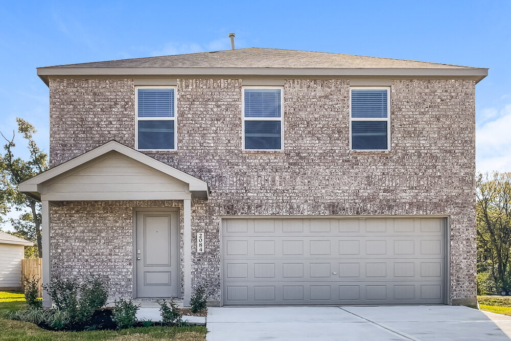 Photo - 2084 Cedar Way Dr