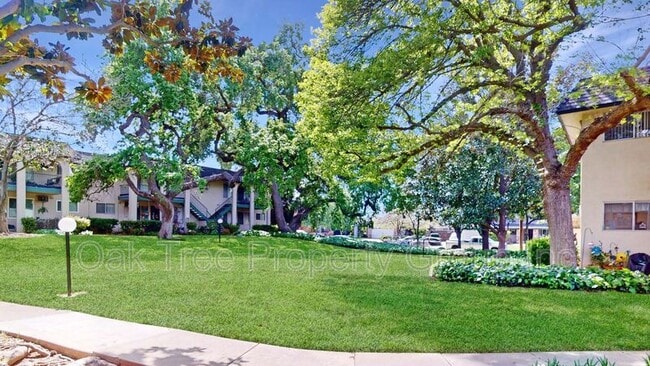 Photo - 1637 Catalina Ct