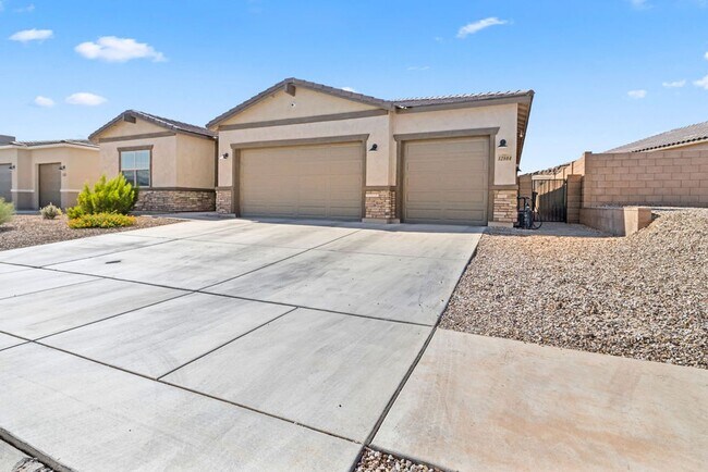 Photo - Newer Single Story 5 Bedroom 3 Bath Home i...