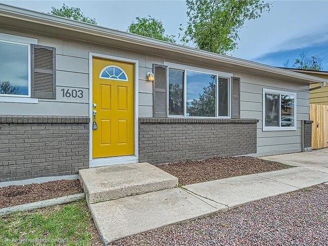 Photo - 1603 Carmel Dr