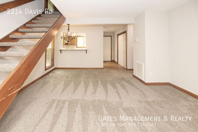 Photo - 2214 Davis Rd