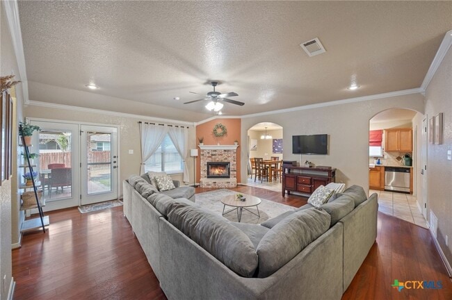 Photo - 3805 Republic of Texas Dr