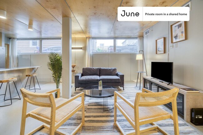 Photo - Room in Shared 6 bed/6 bath home Unidad C