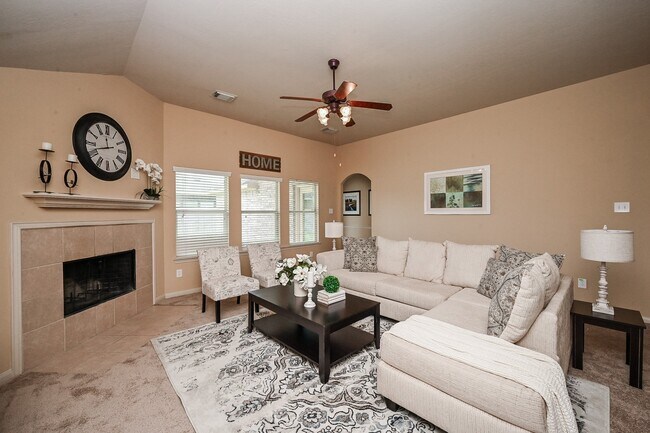 Photo - 8010 Durham Run Ln