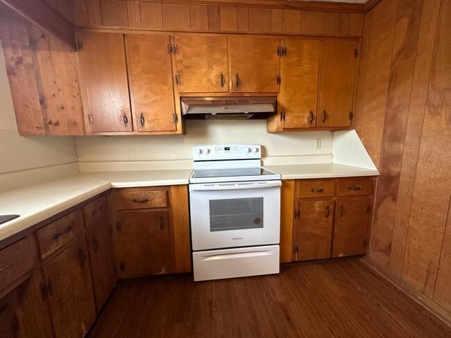 215 Nolens Hill Rd