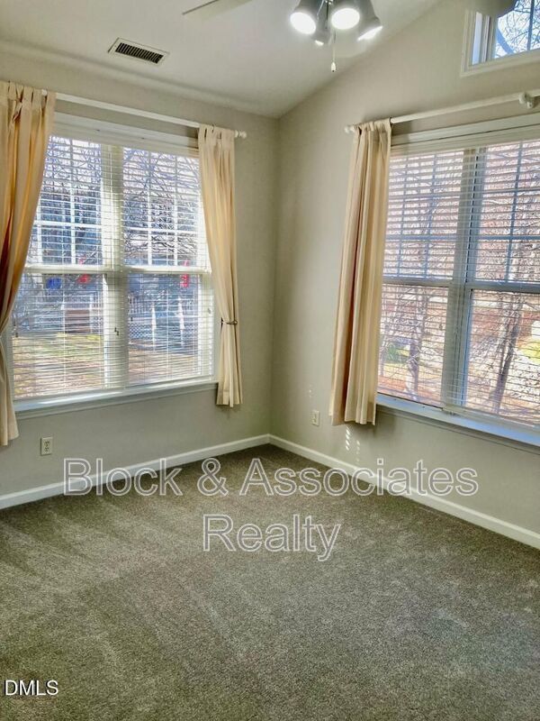 Photo - 11034 Louson Pl