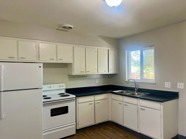 Photo - 2Bedroom 1Bathroom Top Floor Corner Unit in Westminster Unit 7115