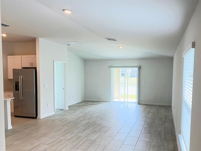 Photo - 2318 Allium Roseum Ln