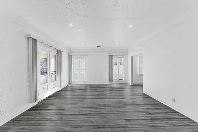 Photo - 1503 S Shenandoah St Unit 202