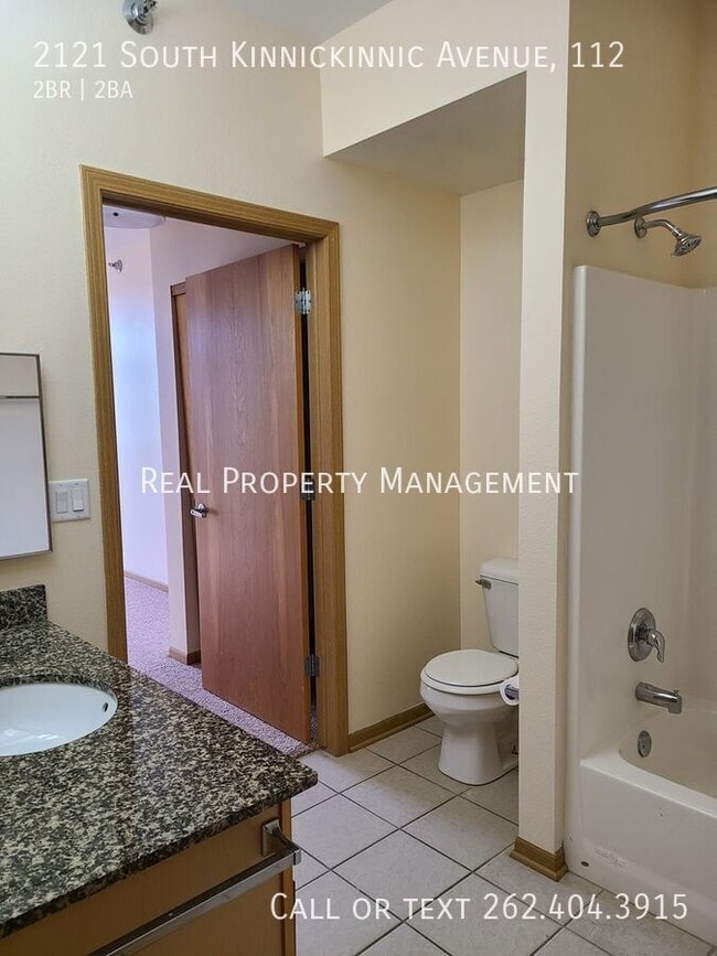 Photo - 2121 S Kinnickinnic Ave