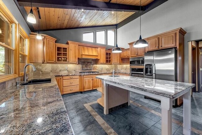 Building Photo - 4-Bed + Office | Reno Skyline Stunner | Fully Updated & Ready!