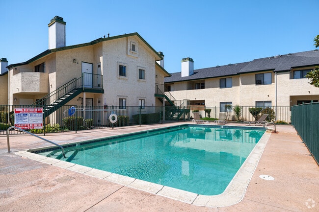 Building Photo - Legacy Residential *$600 Off* Rental