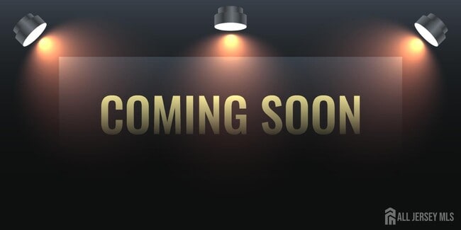 Building Photo - 5061 Beech Ct