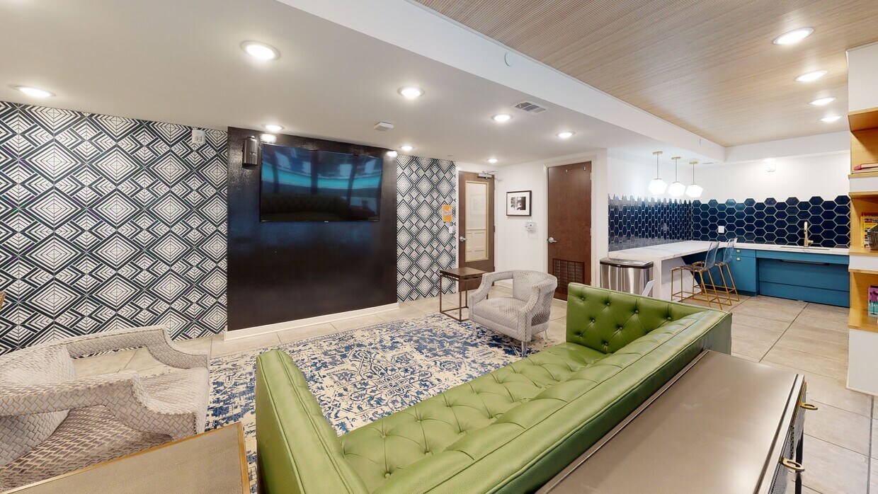 Photo - Hoffler Place Apartments