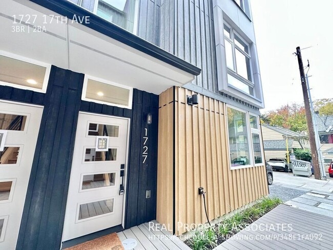Building Photo - 1727 17th Ave