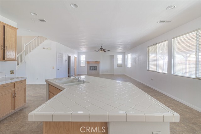 Photo - 15637 Bow String St House