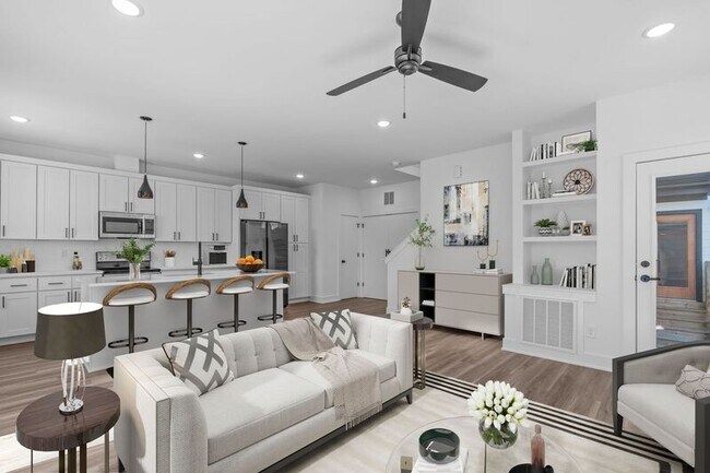 Photo - 1318 E Lenoir St