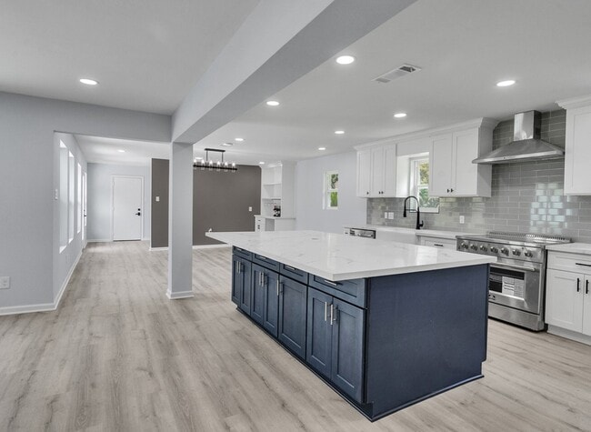 Building Photo - 11402 Ash Creek Dr Rental