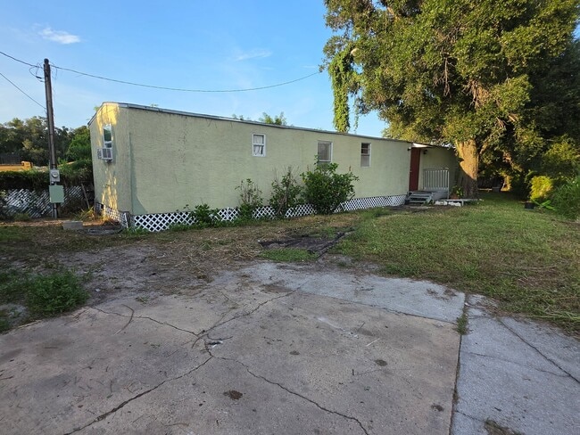8010 E Broadway Ave