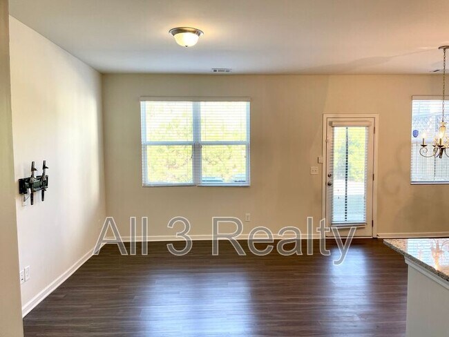 Photo - 195 Mountain Rest Ct SE