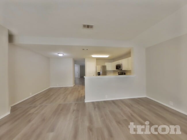 Photo - 4512 Merlot Dr