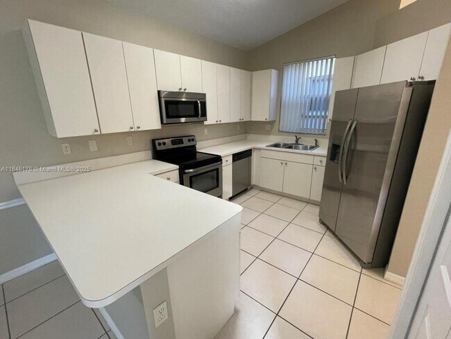 Building Photo - 2030 NW 98th Terrace Rental