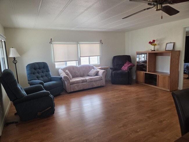 Photo - 2159 S Cottontail Ave