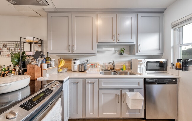 Photo - 2628 Kansas Ave