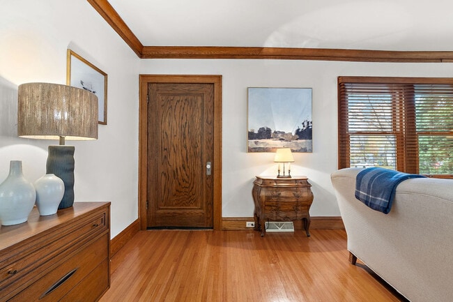 Photo - 5252 Drew Ave S Unit ID1369957P