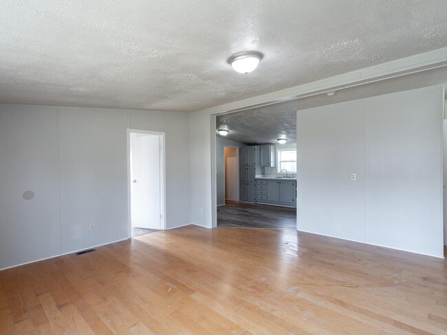 Photo - 5130 East 21st St