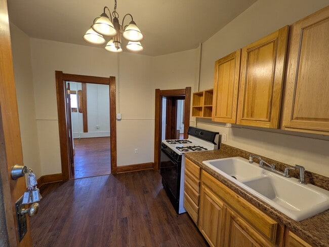 Unit 32 Kitchen looking W