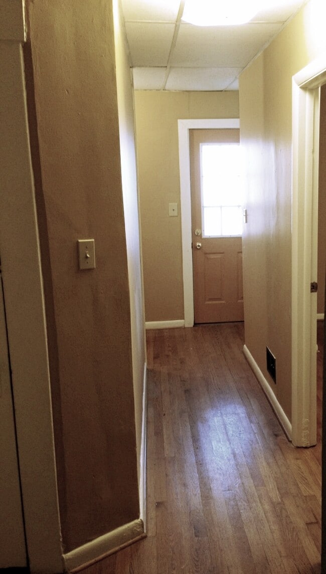 Photo - 2586 East Ave Unit 2586