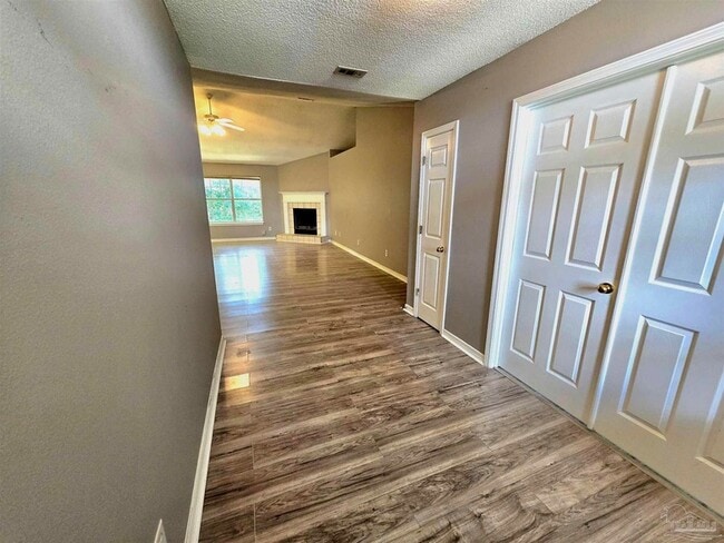 Photo - 6718 Fort Deposit Dr