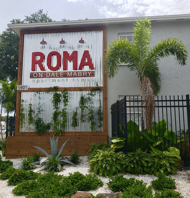 Roma on Dale Mabry