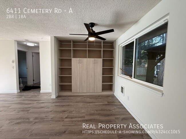 Photo - 6411 Cemetery Rd