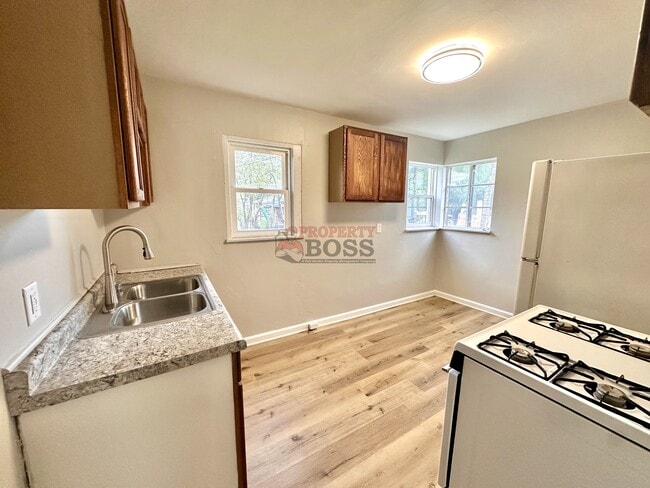 Photo - 2962 W 13th Ave