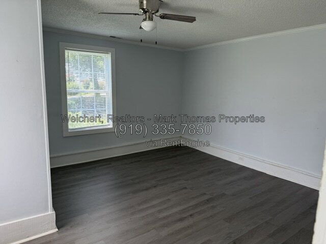 Photo - 320 E Morehead St