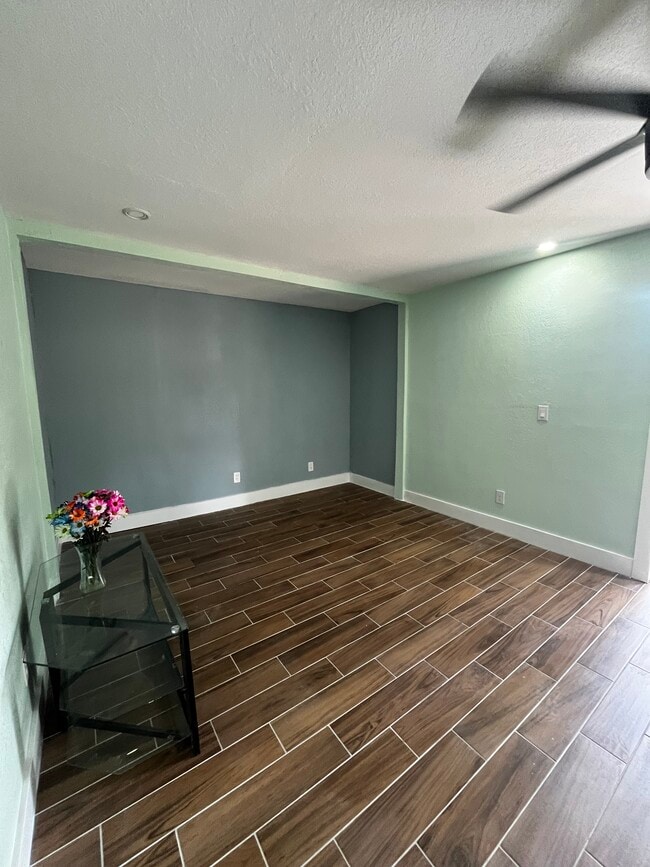 Photo - 8101 Cleaves Rd Unit Studio for rent