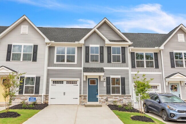 Modern New, Never Lived-in 3BR/2.5BA Townh... - Modern New, Never Lived-in 3BR/2.5BA Townh... Townhome