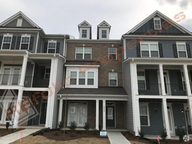 Building Photo - Beautiful 3 Story 4 Bedrooms 2 Car Garage ... Rental