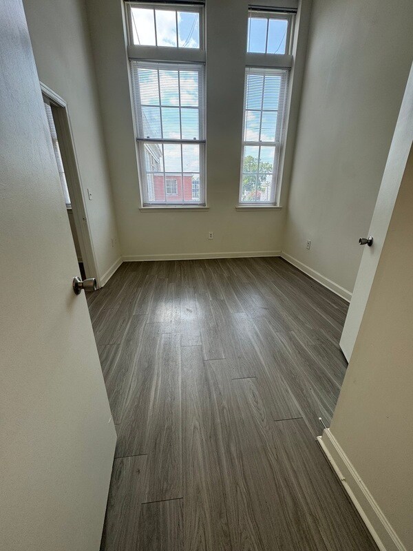 Photo - 1411 Bainbridge St Unit 1 bedroom