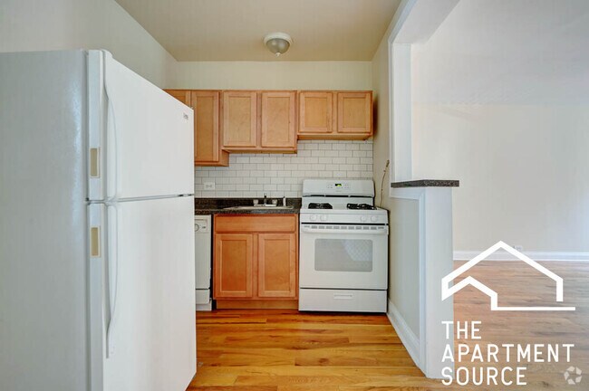 Building Photo - 1350 N Dearborn Rental