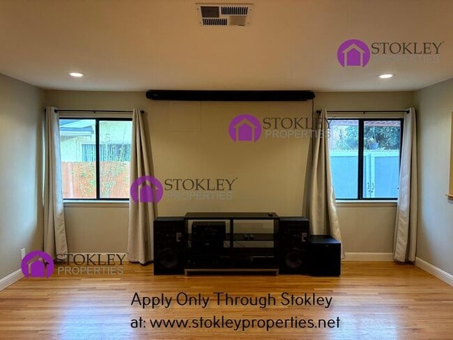 Photo - 1852 Olympic Dr