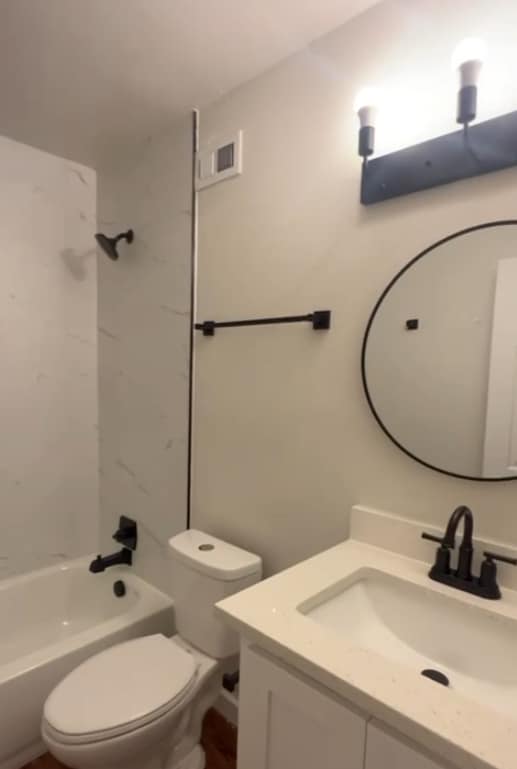 Photo - 228 Avenue F