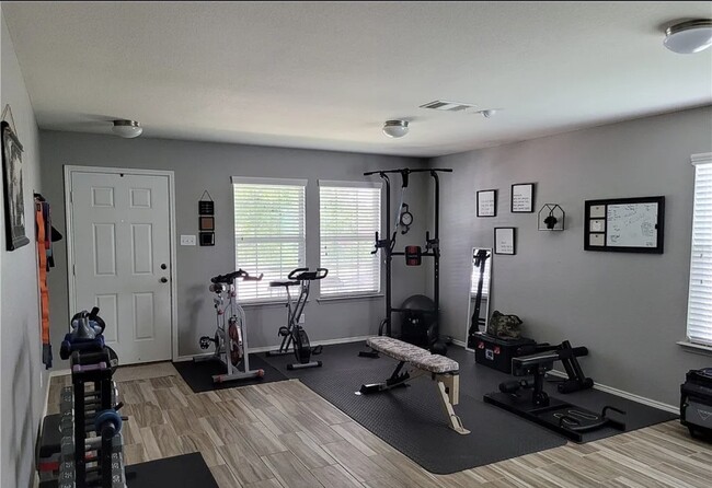 Photo - 9213 Devonshire Ct