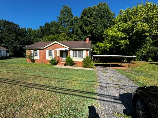 Building Photo - 3 Bedroom with 1 Bath Single Family Home in Shelby, NC
