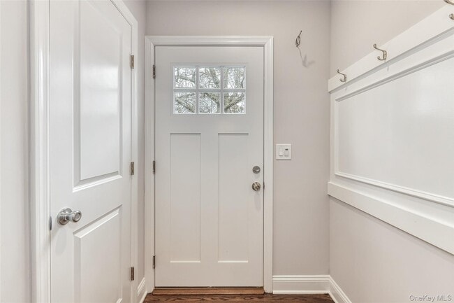 Photo - 479 Woodbury Rd