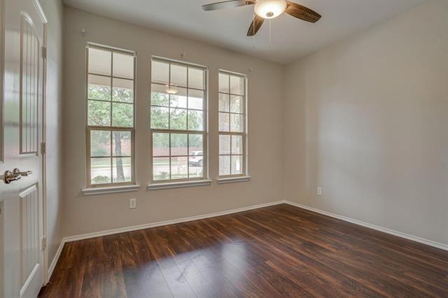 Photo - 4717 Hidden Pond Dr