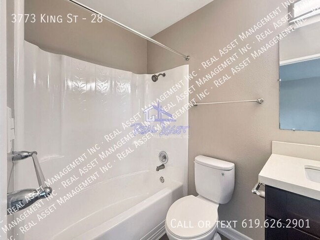 Photo - 3773 King St Unit 28