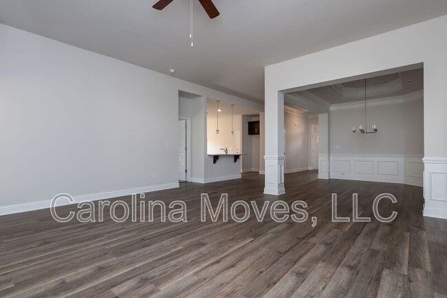 Photo - 702 Butterfly Lk Ct